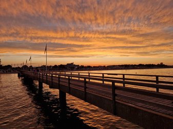 Sonnenuntergang in Dahme, von der Seebrücke aus betrachtet